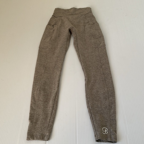 Bombshell Sportswear Curves Leggings Nori, XS - Picture 5 of 11